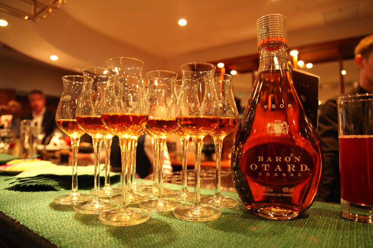 IX Церемония вручения Премии IX Церемония вручения Премии